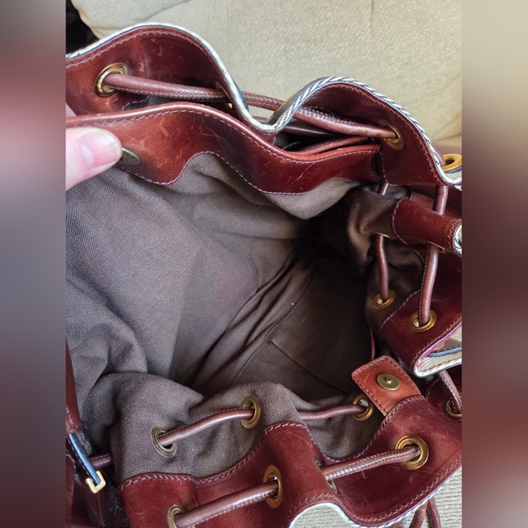 Burberry Bag - Picture 9 of 16